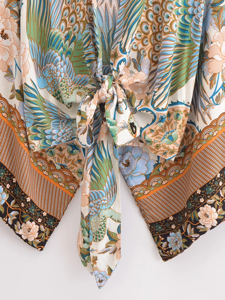 Boho Queens Peacock Short Robe Kimono Swimsuits Women Fashion Floral Batwing Sleeves Rayon Bohemian Bikini Cover Ups Beachwear