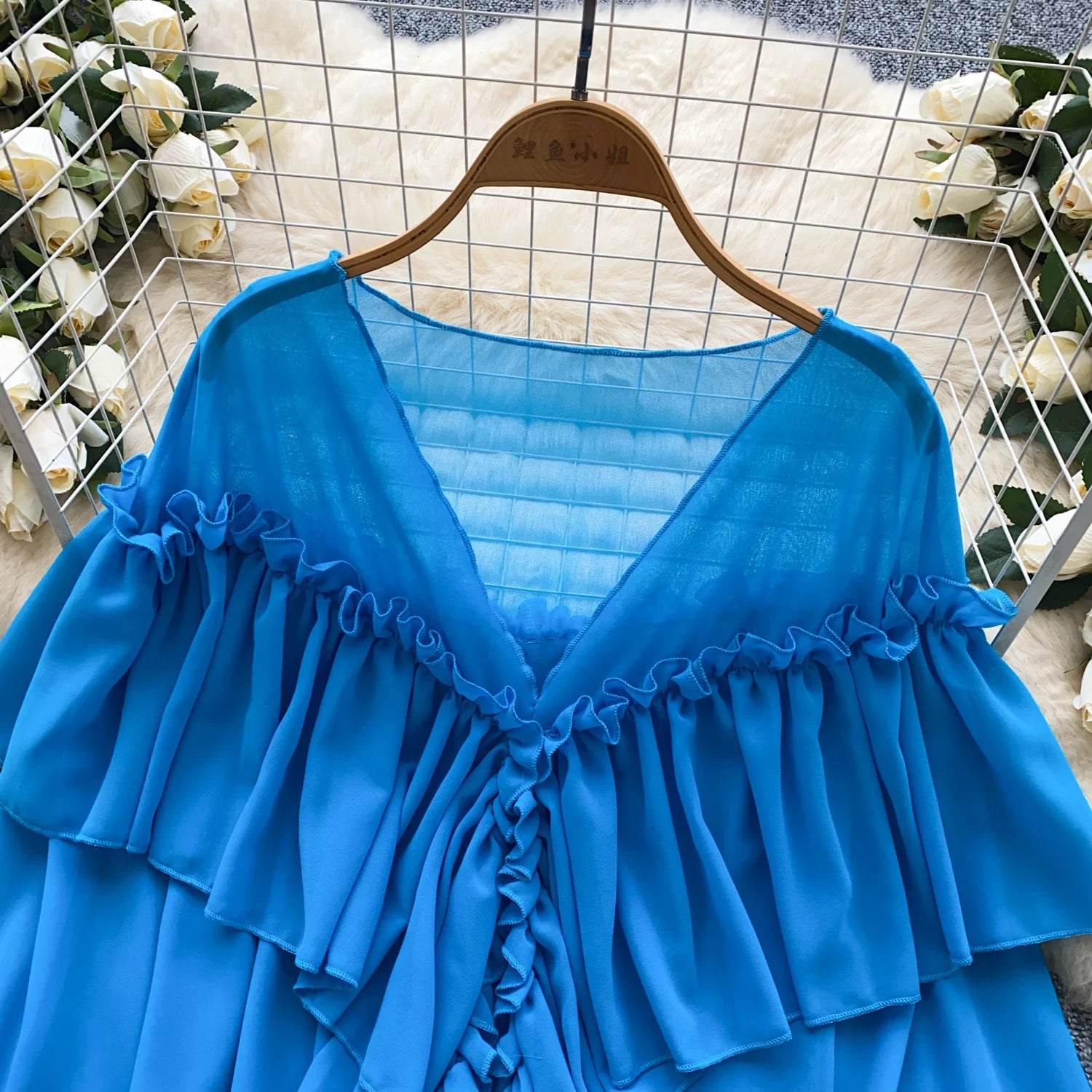 SINGREINY Chic Ruffles Splice Chiffon Blouse V Neck Flared Sleeve Loose Tops 2025 Fashion Solid Fairycore Vacation Women Shirt