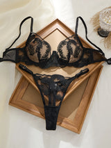 Black Feathers Comfortable Underwear Set Soft And Stylish Women's Intimate Apparel Ensemble