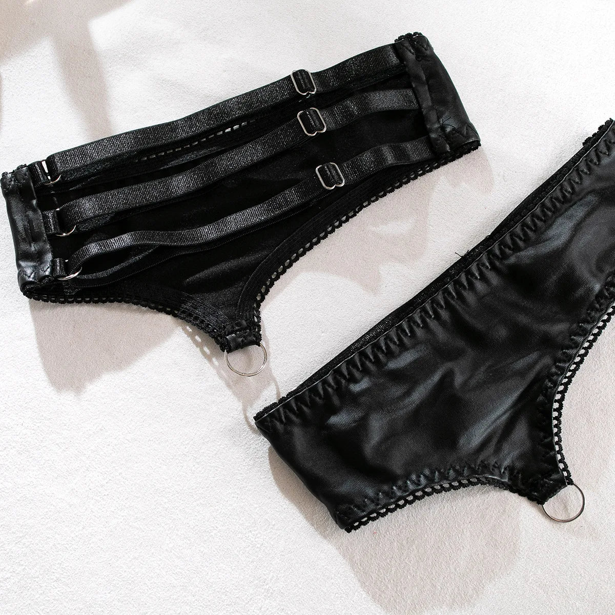 Sexy Hollow Out Leather Lingerie Set Women's Solid Simple Three Piece Underwear Set Female Sujetadores Transparente Para Mujeres
