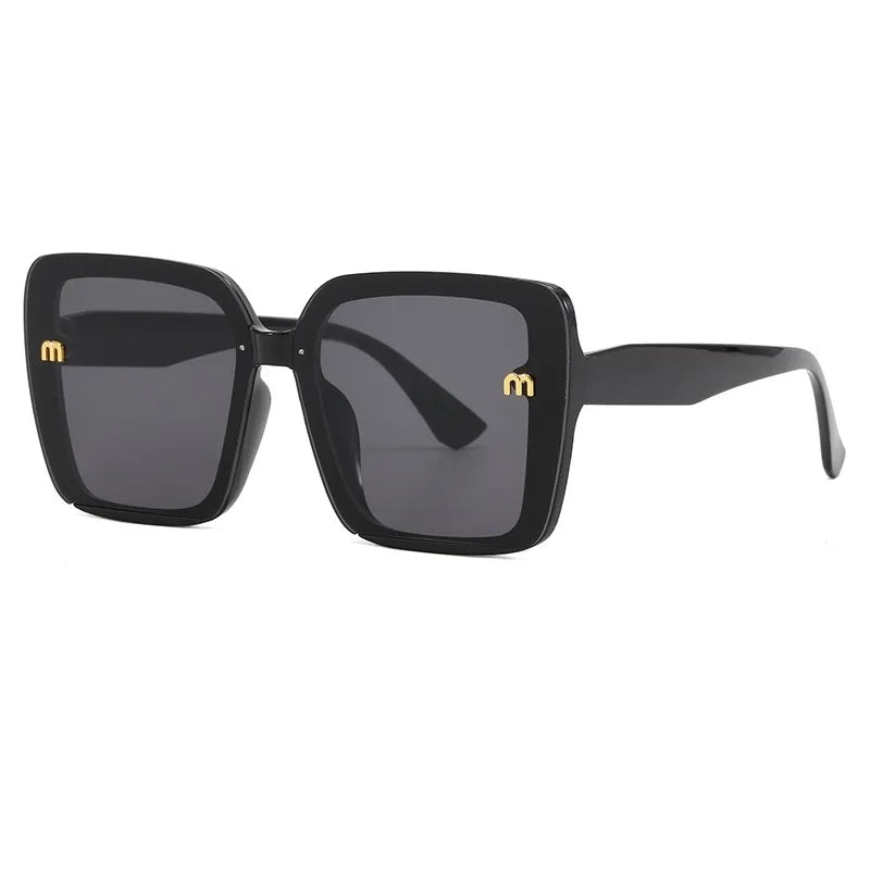 New Hot Sale Fashion Men's Rectangular Letter Design Retro Sun Glasses UV400 Brand Sunglasses Women's Square Classic Large Frame