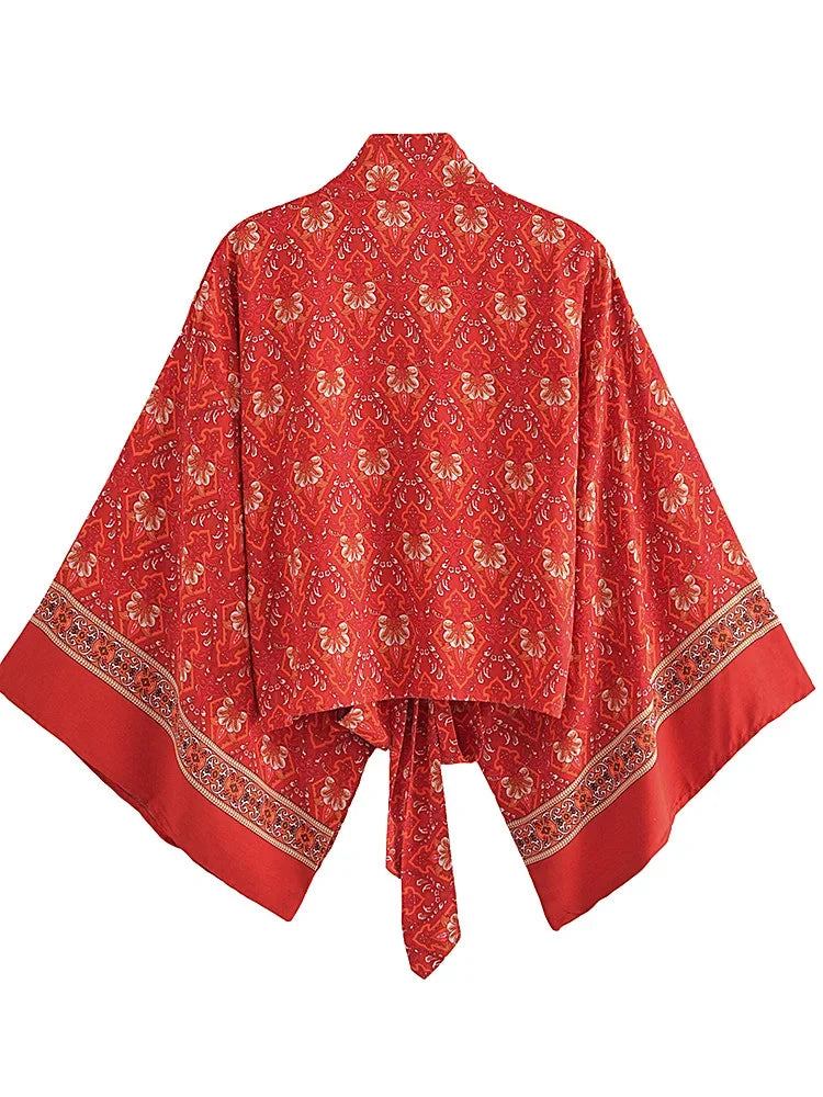 Boho Queens Red Floral Beach Kimono Short Robe Swimsuits Women Fashion Batwing Sleeves Rayon Bohemian Bikini Cover Ups Beachwear
