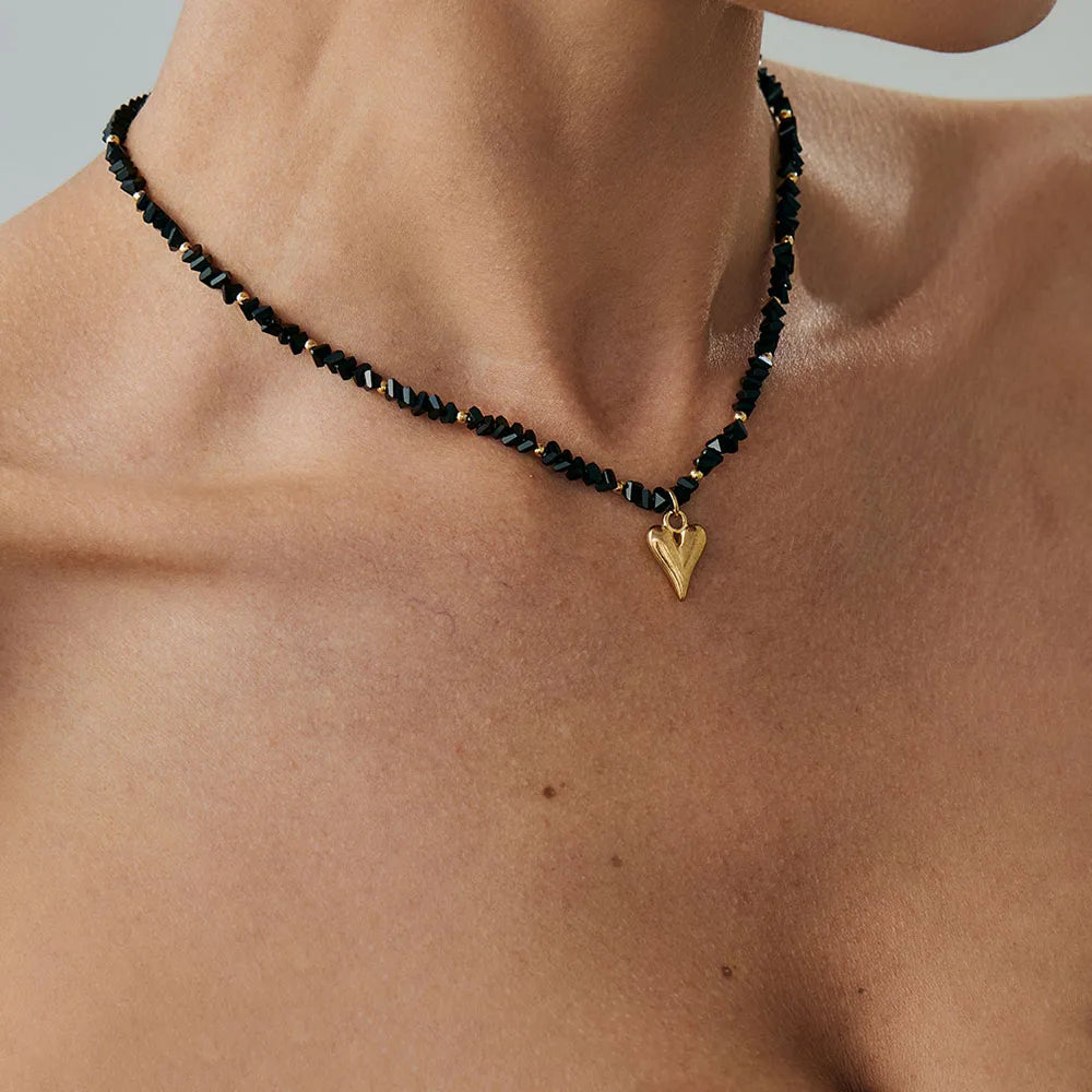 New Irregular Choker Vintage Tassels Zircon Heart Pendant Necklace For Women Female White Imitation Pearl Chain Valentine's Gift
