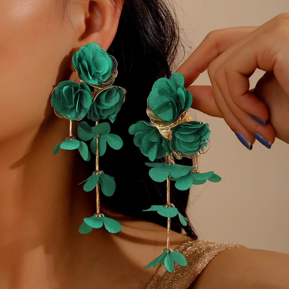 Chiffon flower multi-layer earrings, summer beach vacation style exaggerated earrings design, light luxury, niche